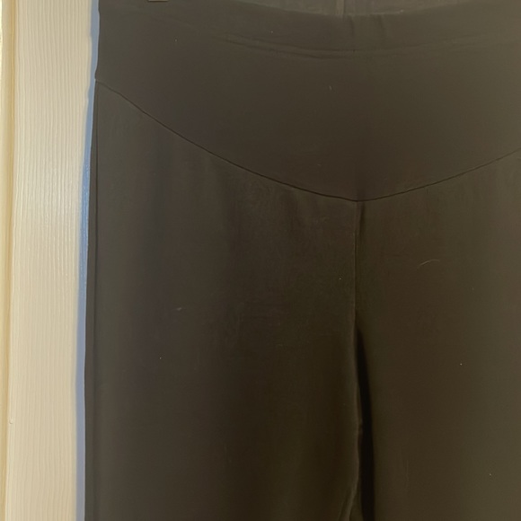 Motherhood Maternity black leggings with belly panel size small - Picture 4 of 10
